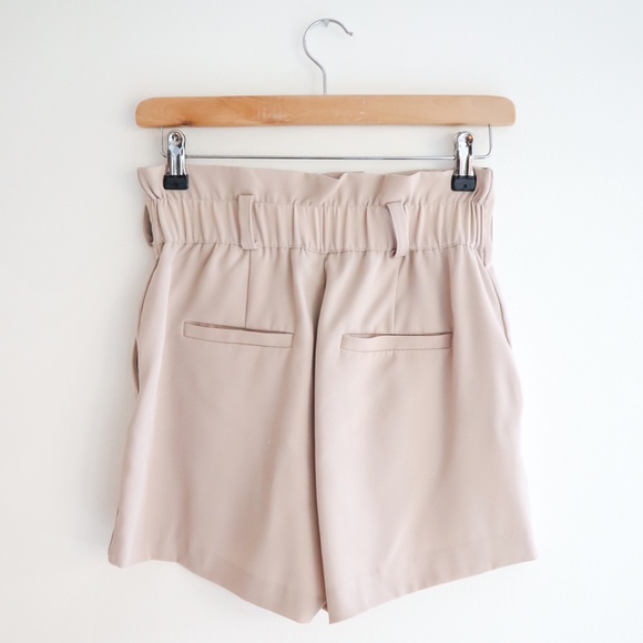 Sash-Tie Front High Waisted Shorts - Cream, XS - Picture 3 of 5